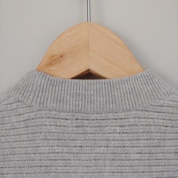Aritzia Wilfred Lolan Cropped Sweater Light Grey Size XXS - Picture 9 of 16